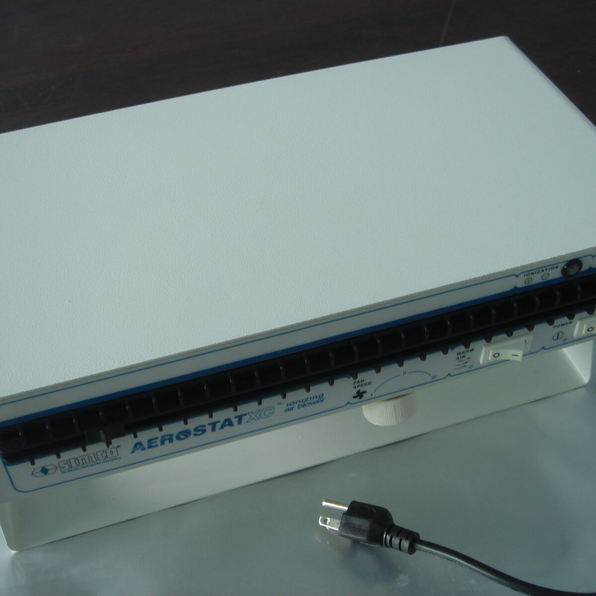 E0104 HORIZONTAL IONIZING AIR BLOWER